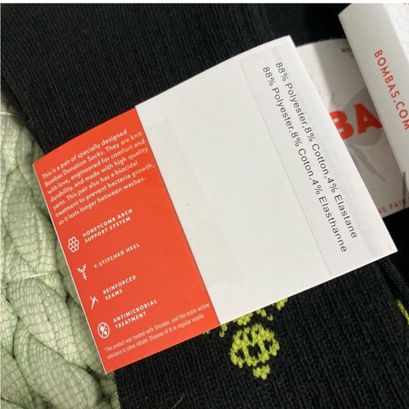 NWT Bombas Black Crew Socks Arch Support Size Medium 2 Pairs - Picture 3 of 4